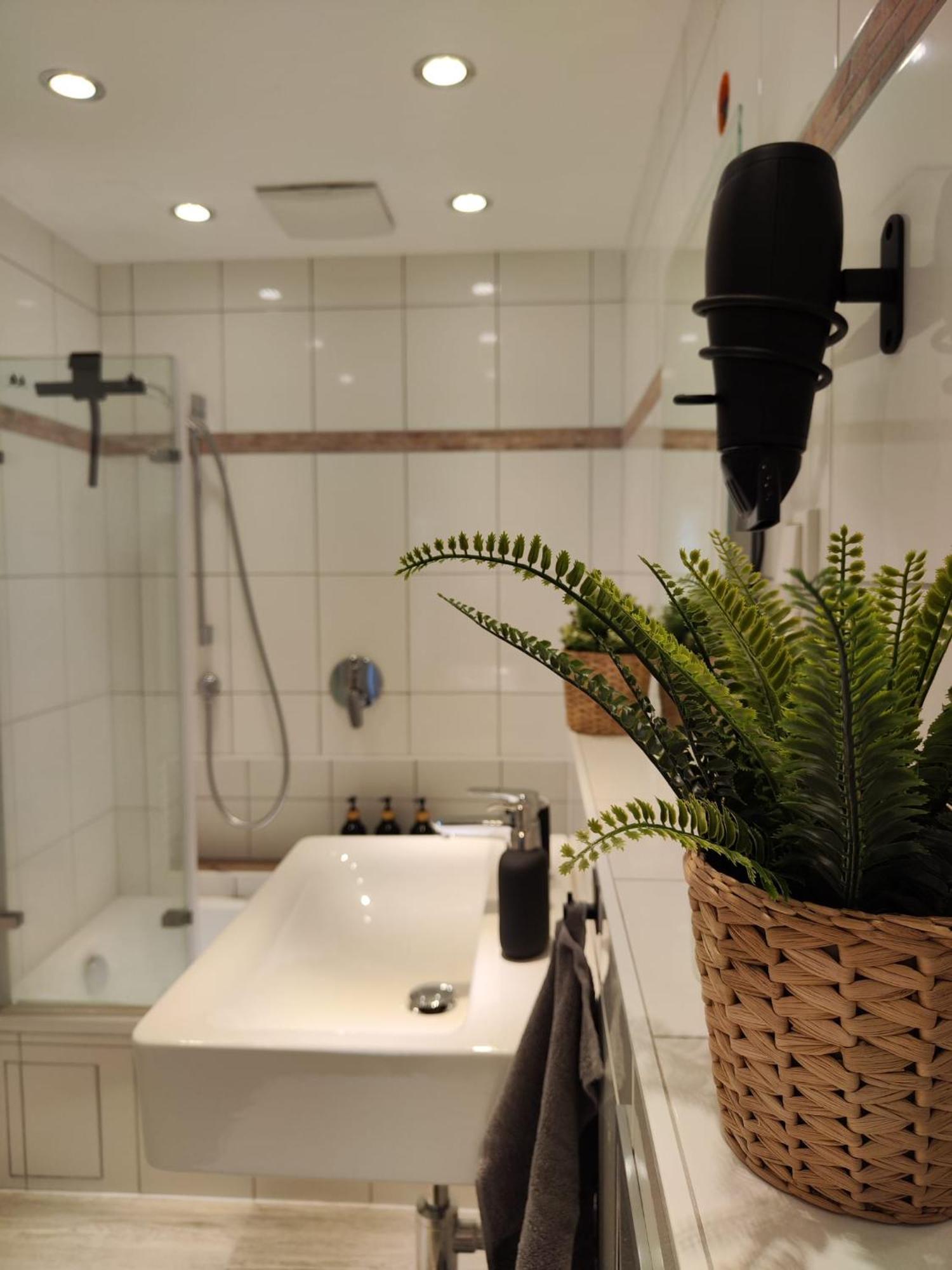 Wohlfuehloase Koeln II Apartment Екстериор снимка